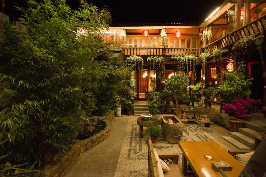 Lijiang Emerald Bay Inn Exterior foto
